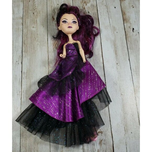 Monster High Ever After Raven Queen Thronecoming Doll Mattel No Hands - Picture 1 of 8
